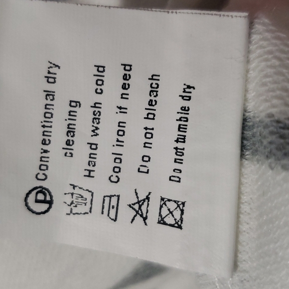 2x left🎉HP🎉New boutique Oversized striped top - Picture 7 of 7